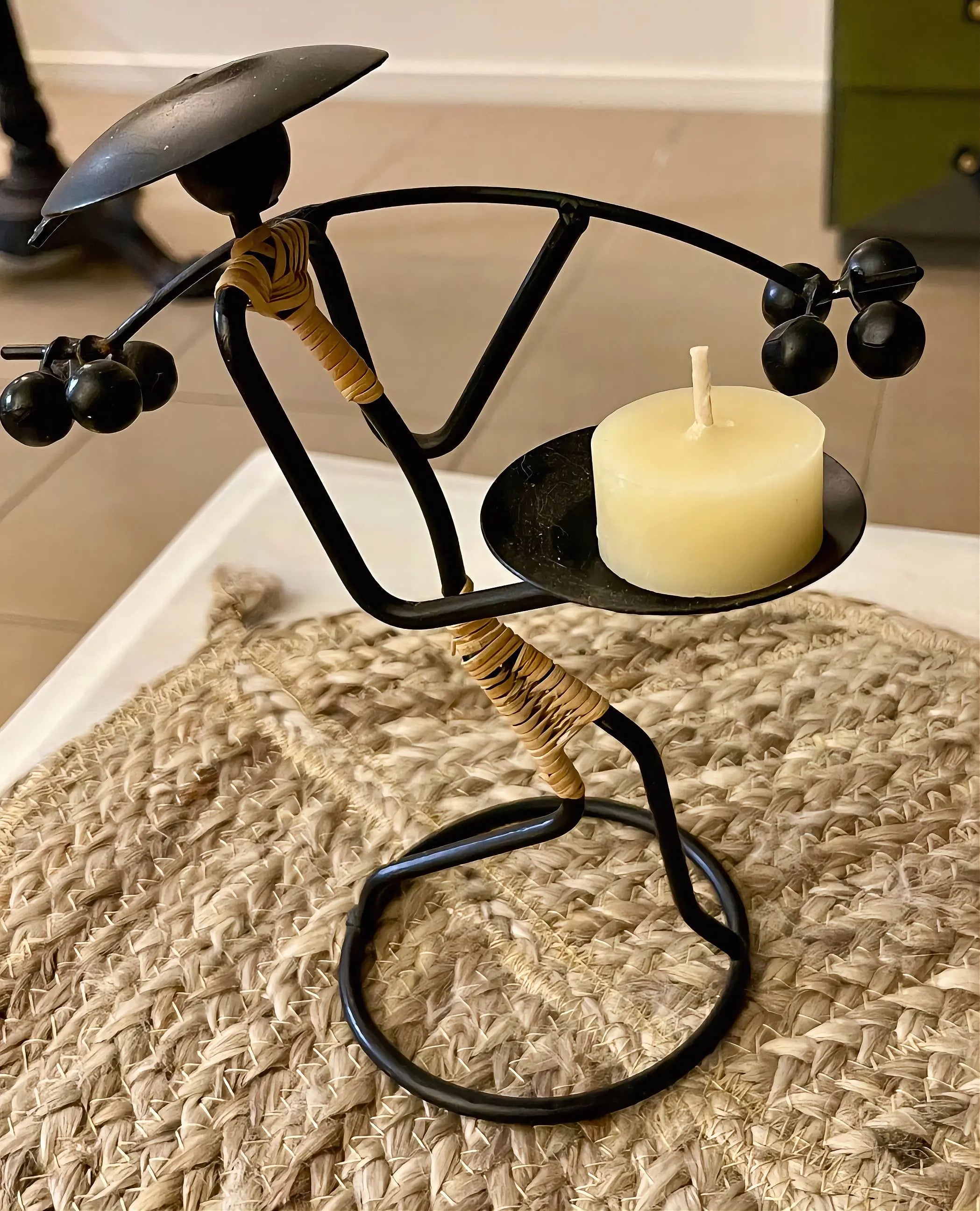 BeeLumen Pure Beeswax Tealights